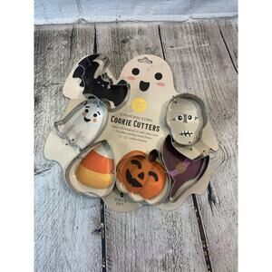CORE KITCHEN Stainless Steel 6 Piece Halloween Cookie Cutter Set